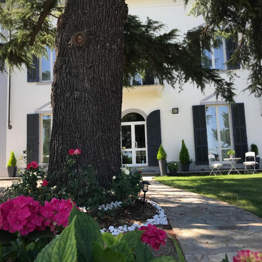 B&B Villa Prestigio Нови Лигуре Екстериор снимка