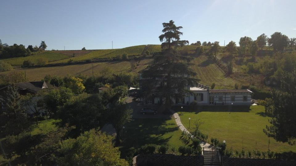 B&B Villa Prestigio Нови Лигуре Екстериор снимка