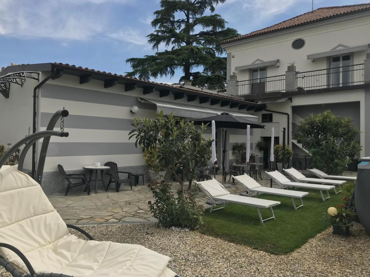 B&B Villa Prestigio Нови Лигуре Екстериор снимка